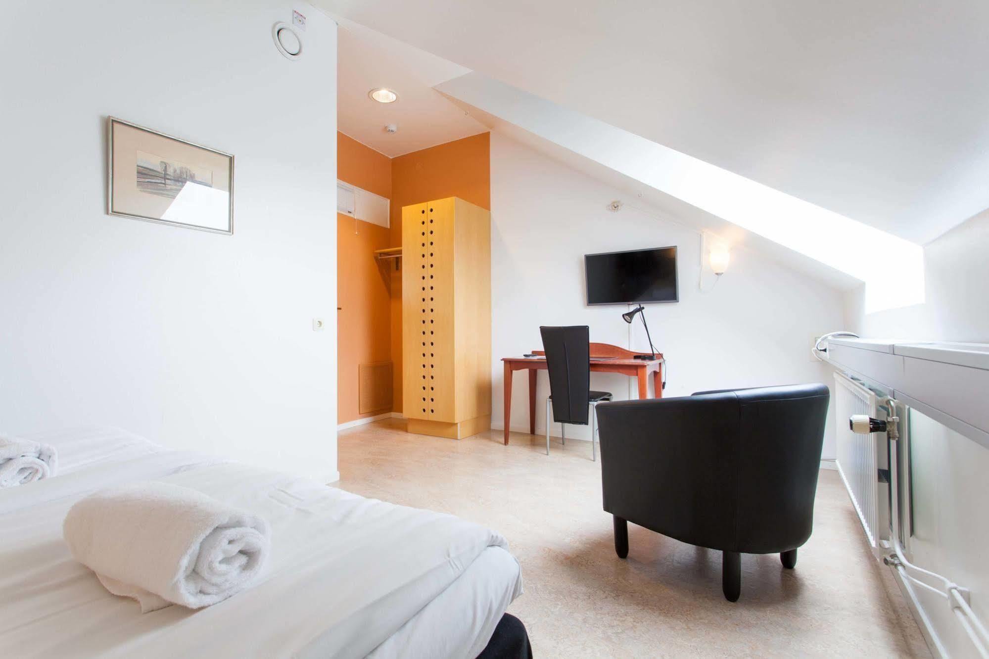 Pronova Hotell & Vandrarhem Norrköping Exteriér fotografie
